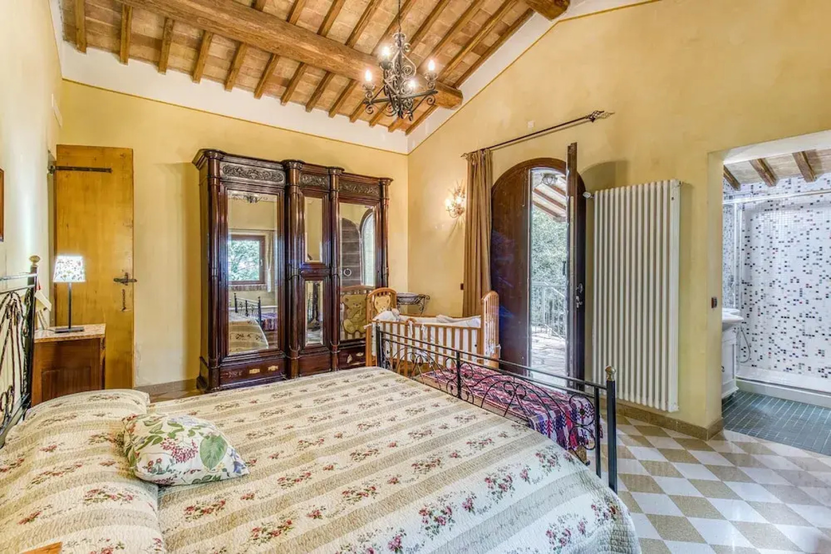 Quercia 6 Apt Close By to Montepulciano