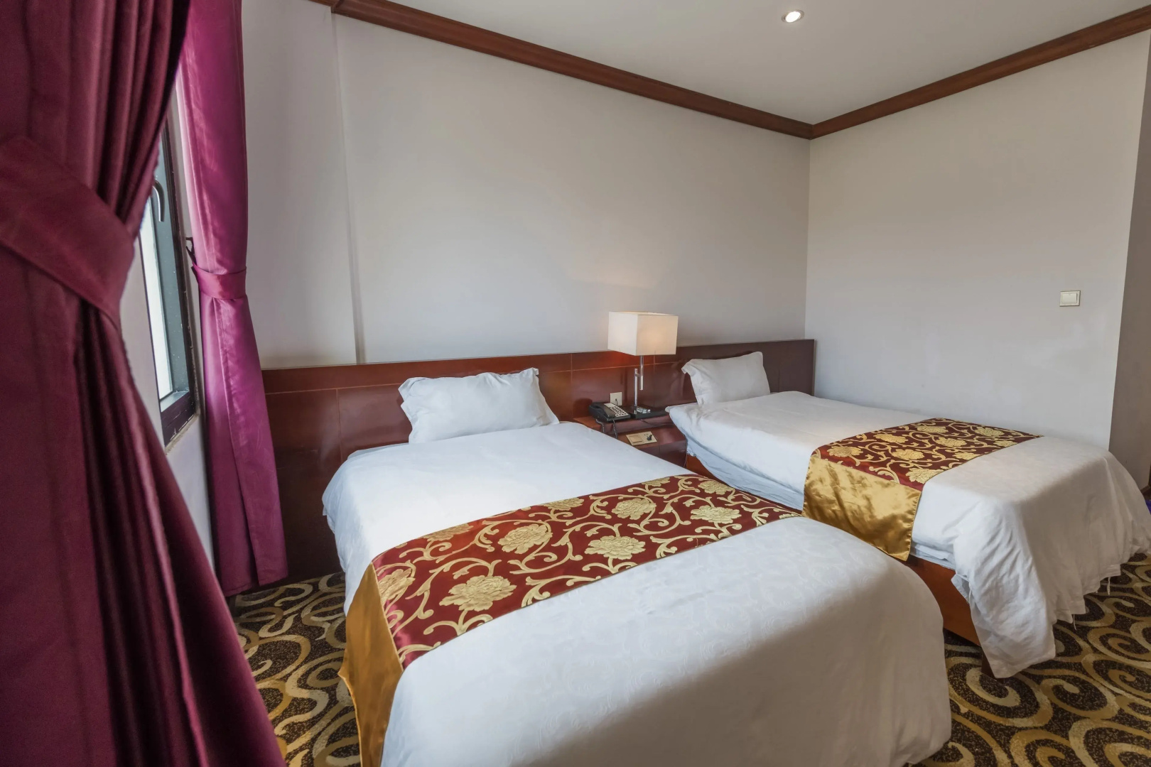 Hoang Trung Hotel