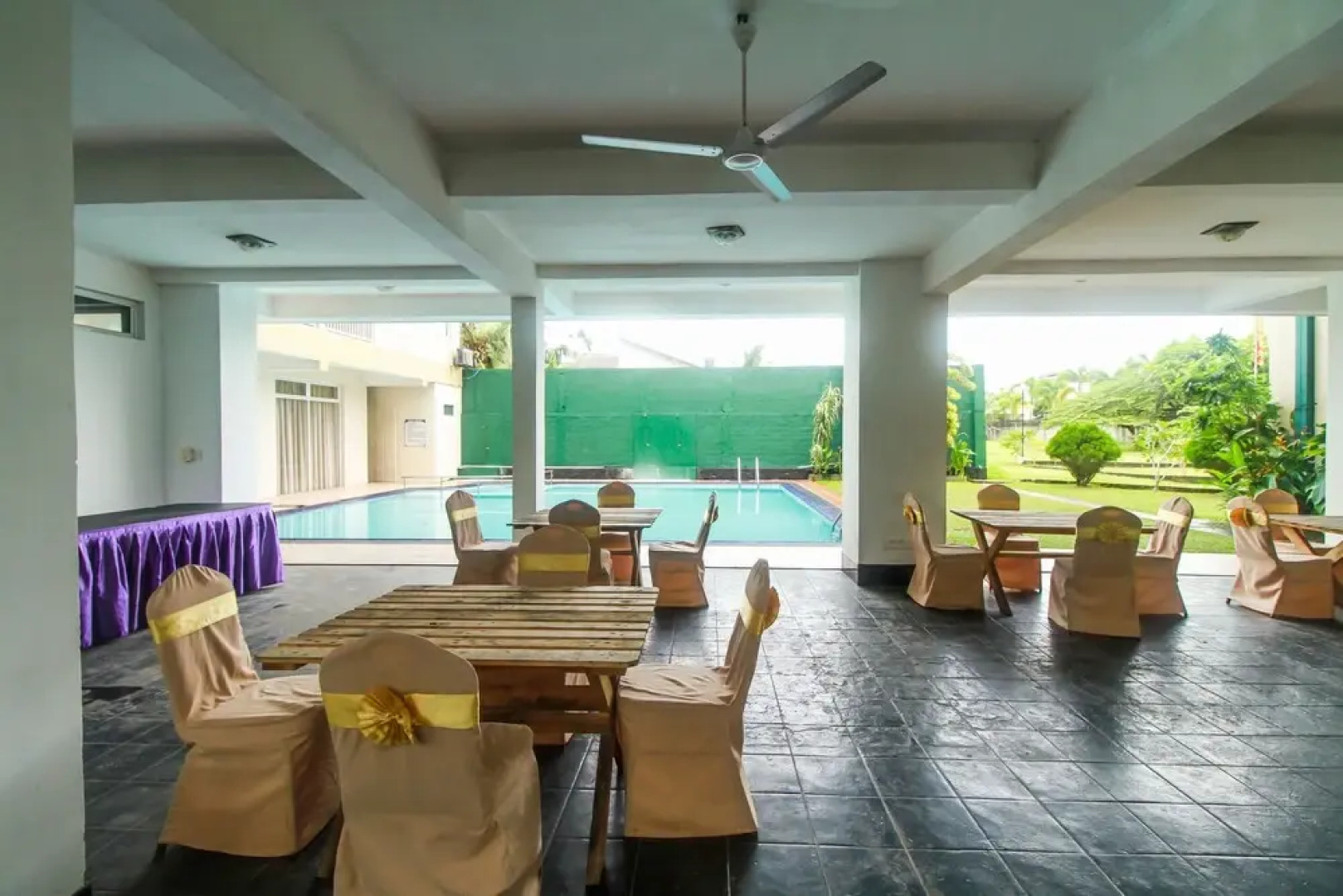 OYO 292 Lake Nest Bolgoda Resort