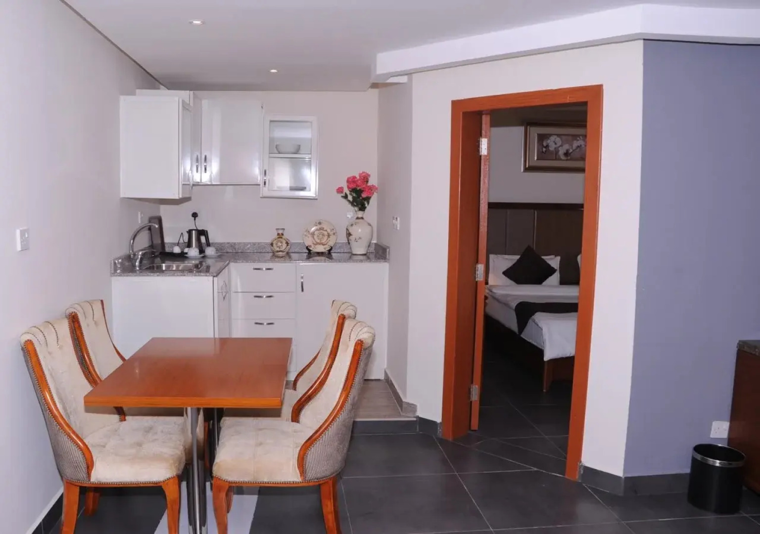 Magic suite Abu Halifa