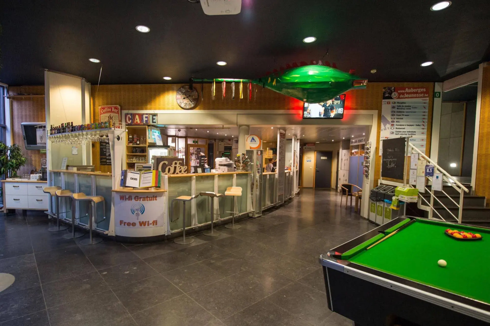 Auberge de Jeunesse de Mons - Hostel