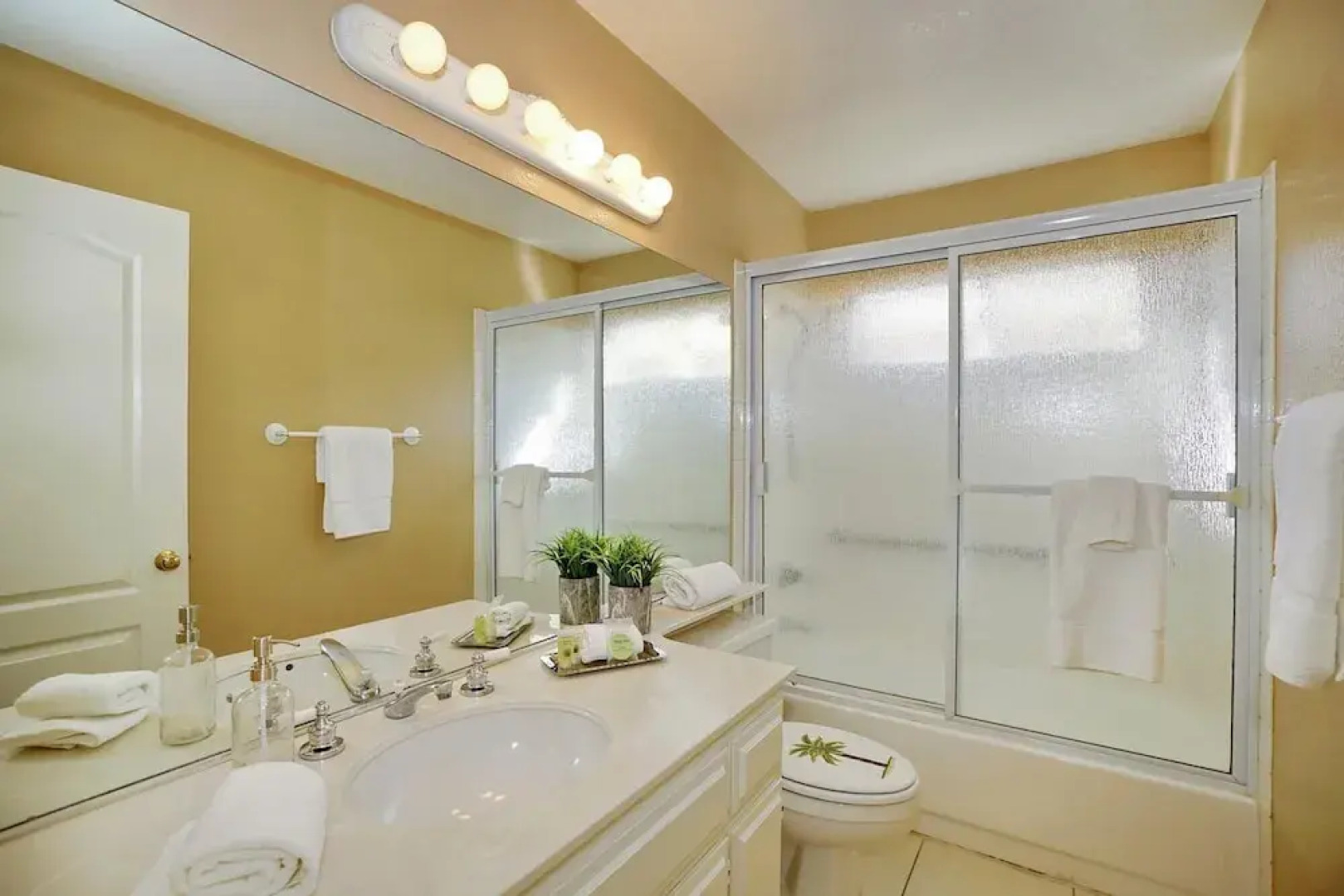 Via Sevilla 3 - Azalea