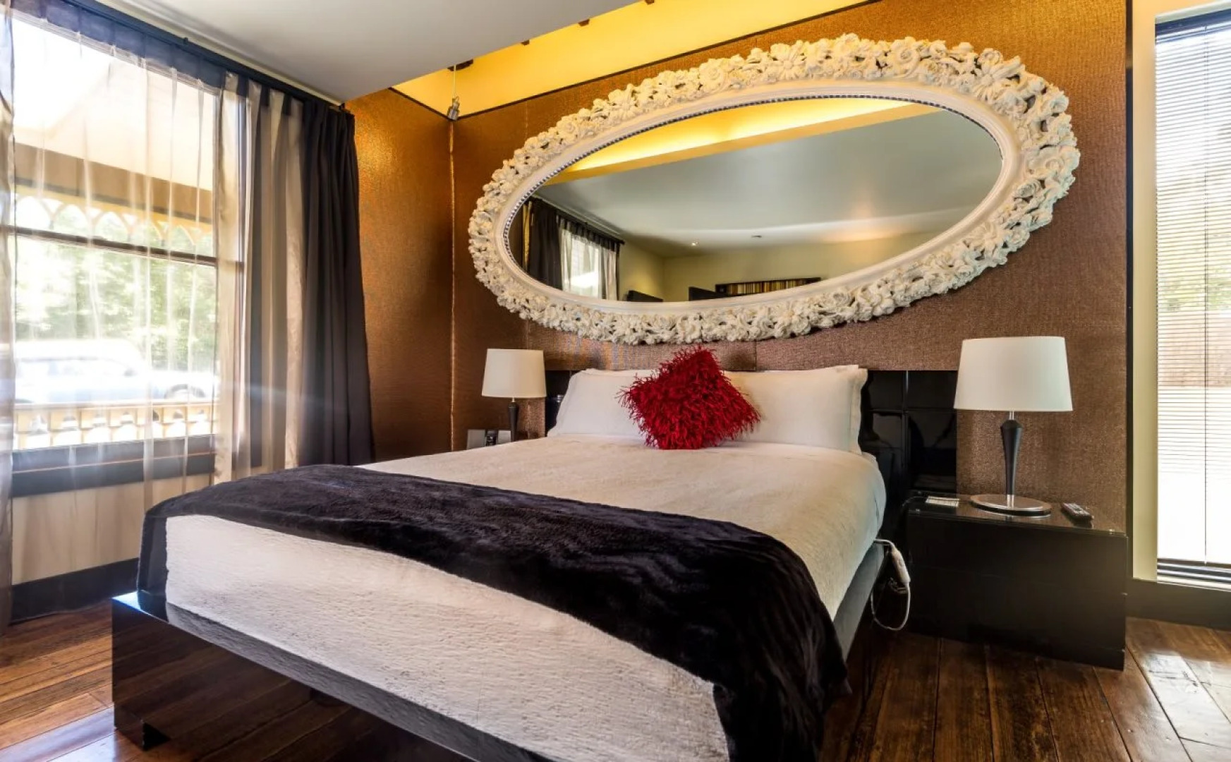 Corinda Contemporary