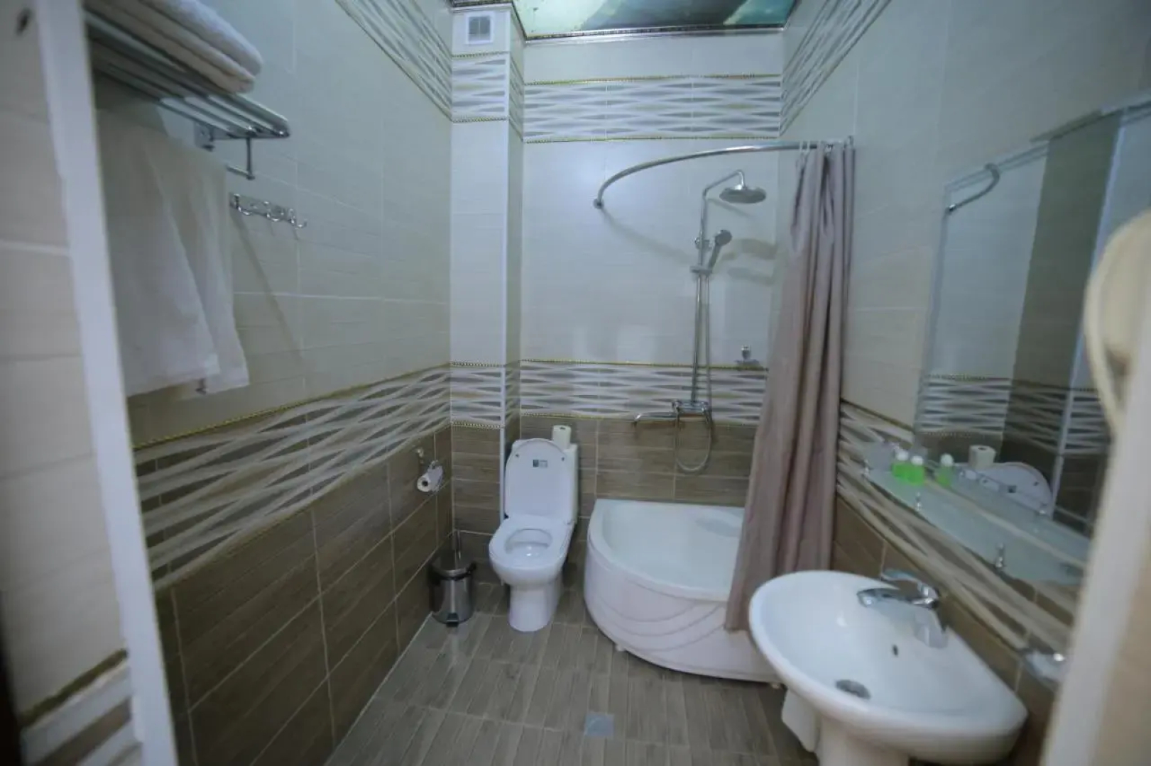 Khiva Silk Road (Хива Силк Роад)