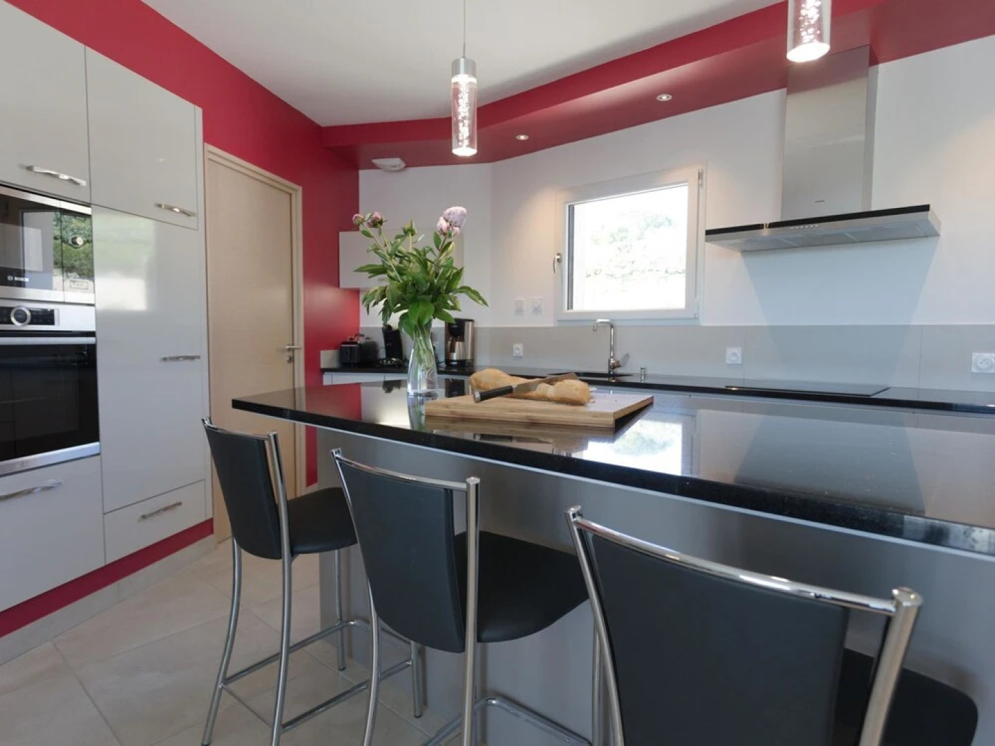 Luxurious Villa Near River in Cesseras