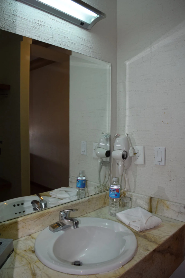 Hotel Conquistador Inn By US Consulate