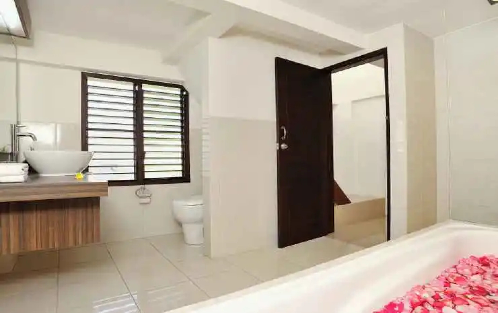 Ganga Hotel & Apartment