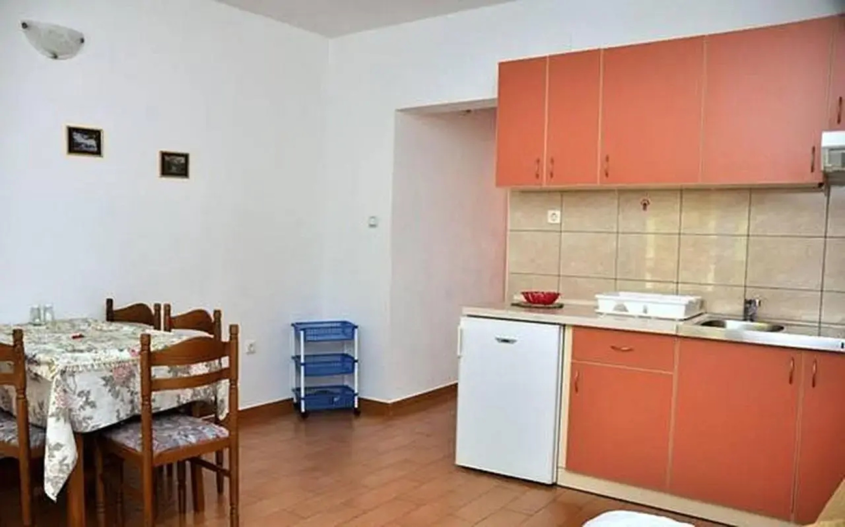 Apartments Marinovac
