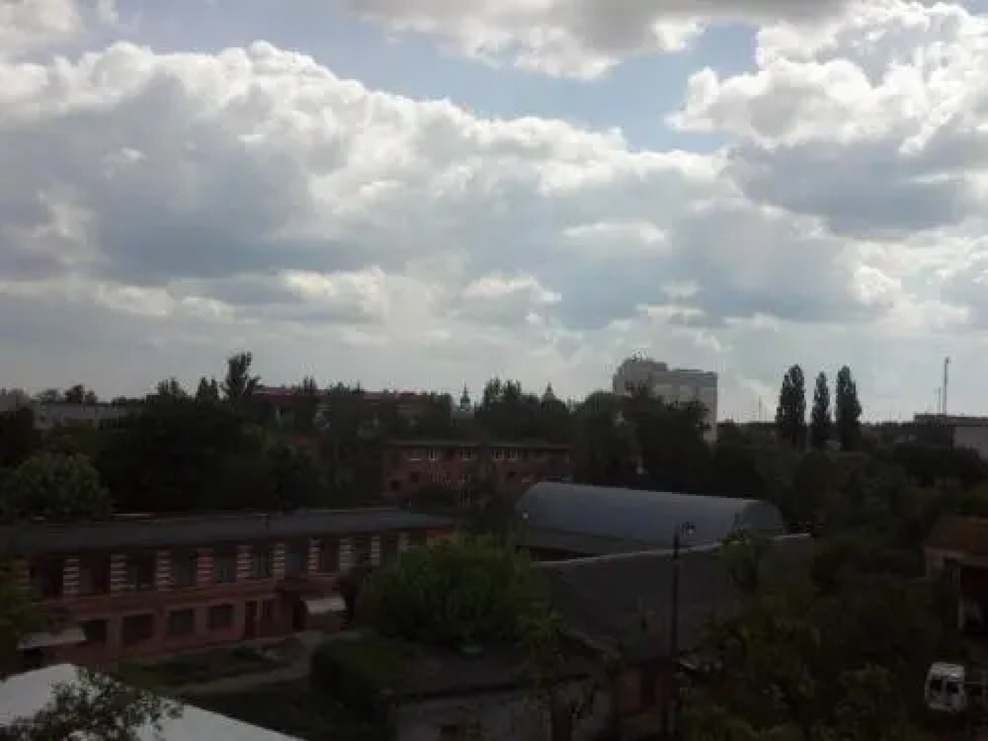 Apartment on Peremohy Avenue