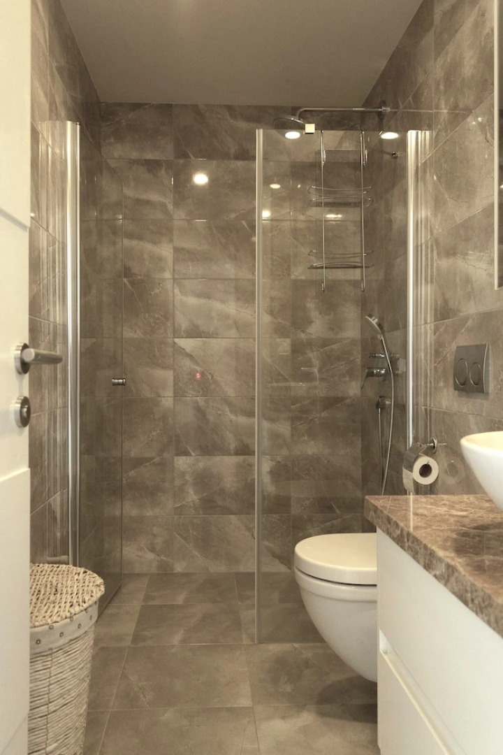 Elegant Two-bedroom Apartment in Upscale Surroundings