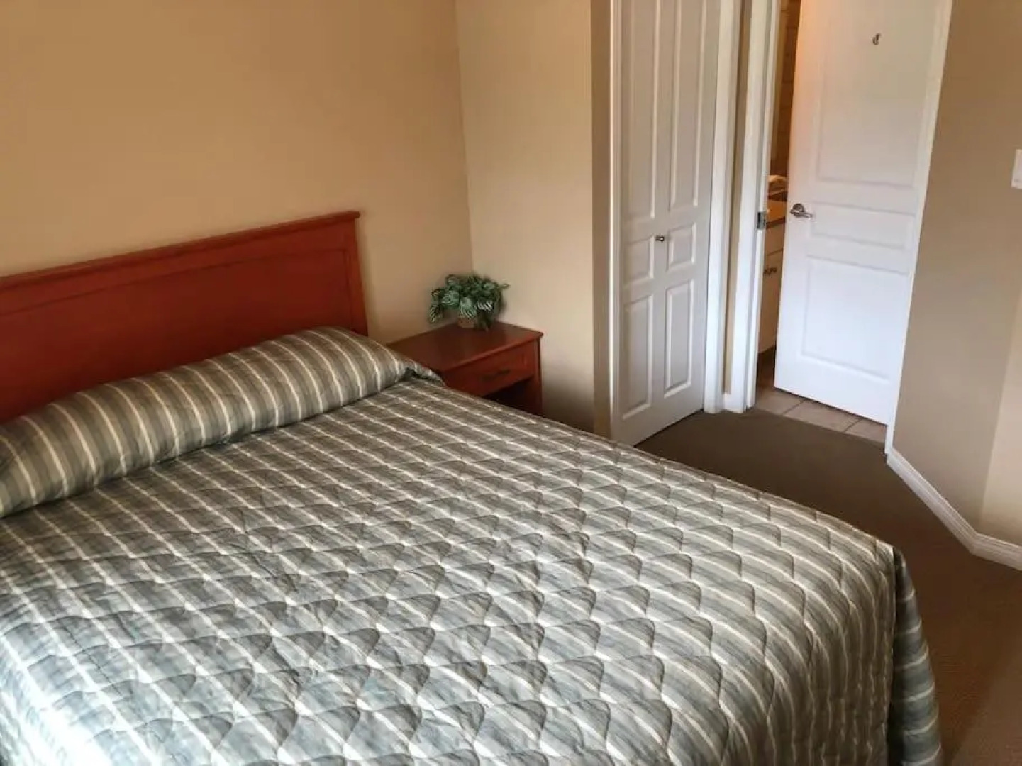 Paradise Canyon Golf Resort Luxury Condo U407