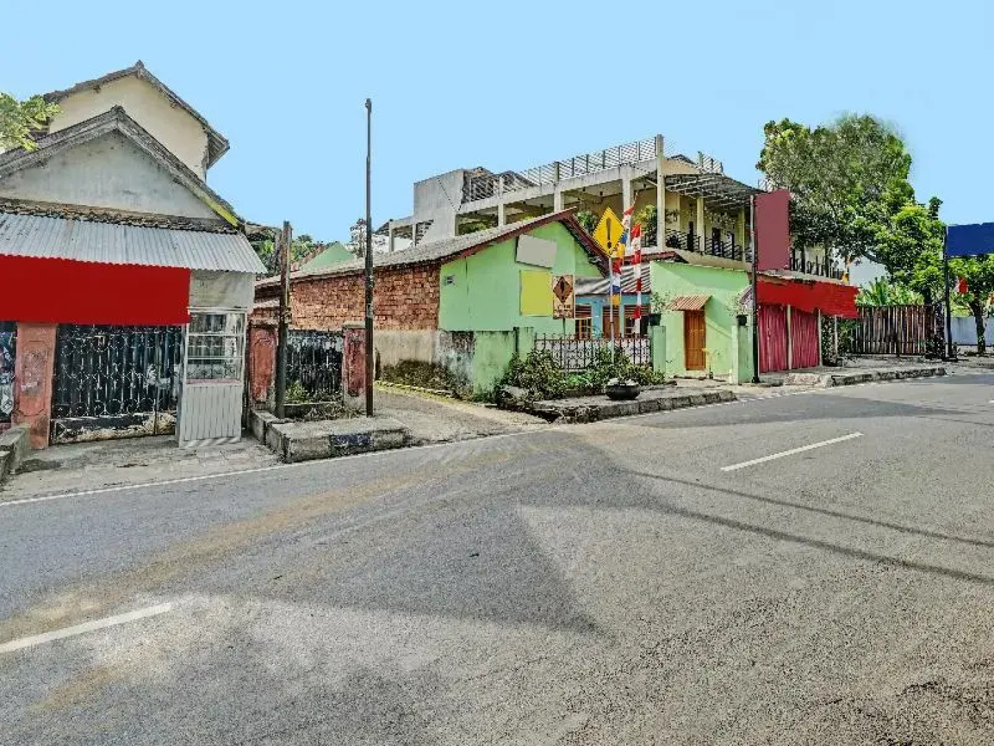 SPOT ON 91312 Kost Arfa