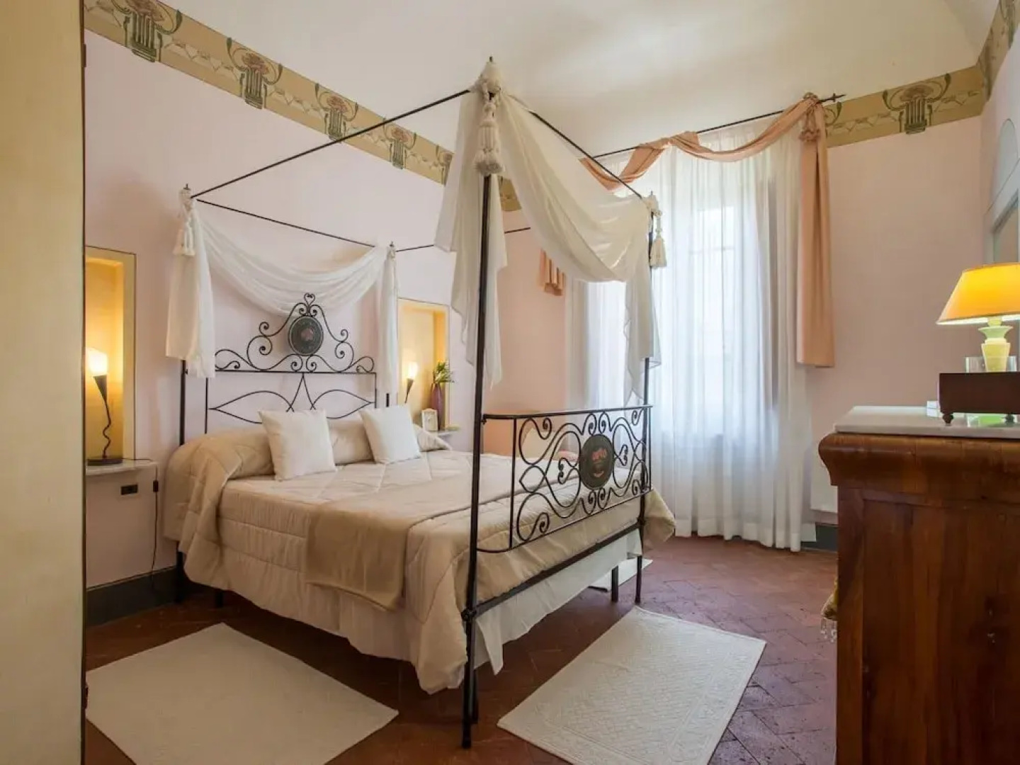 Peccioli Villa Retreat