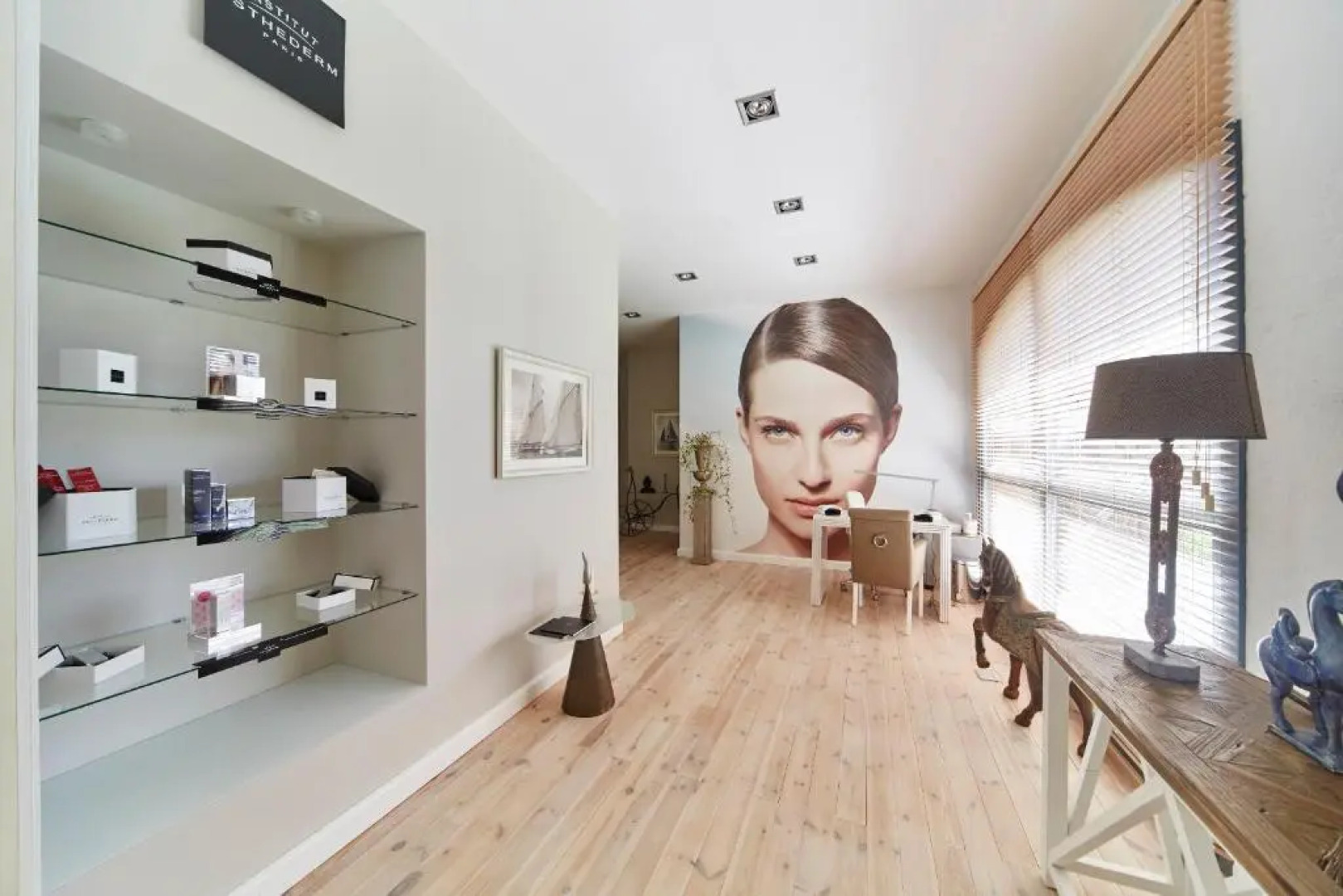 Pałac Ciekocinko - Powozownia