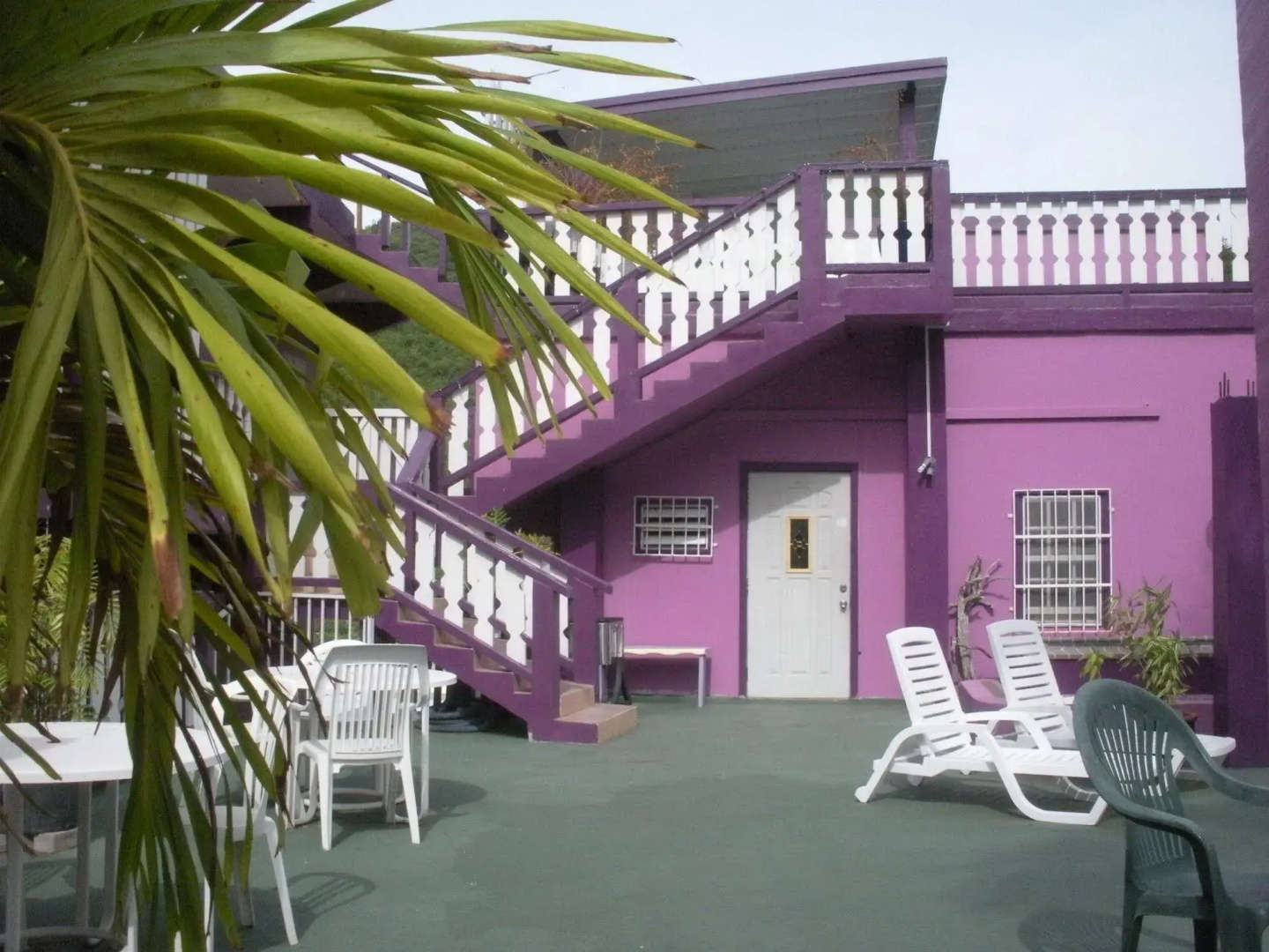 Paula's Country Inn