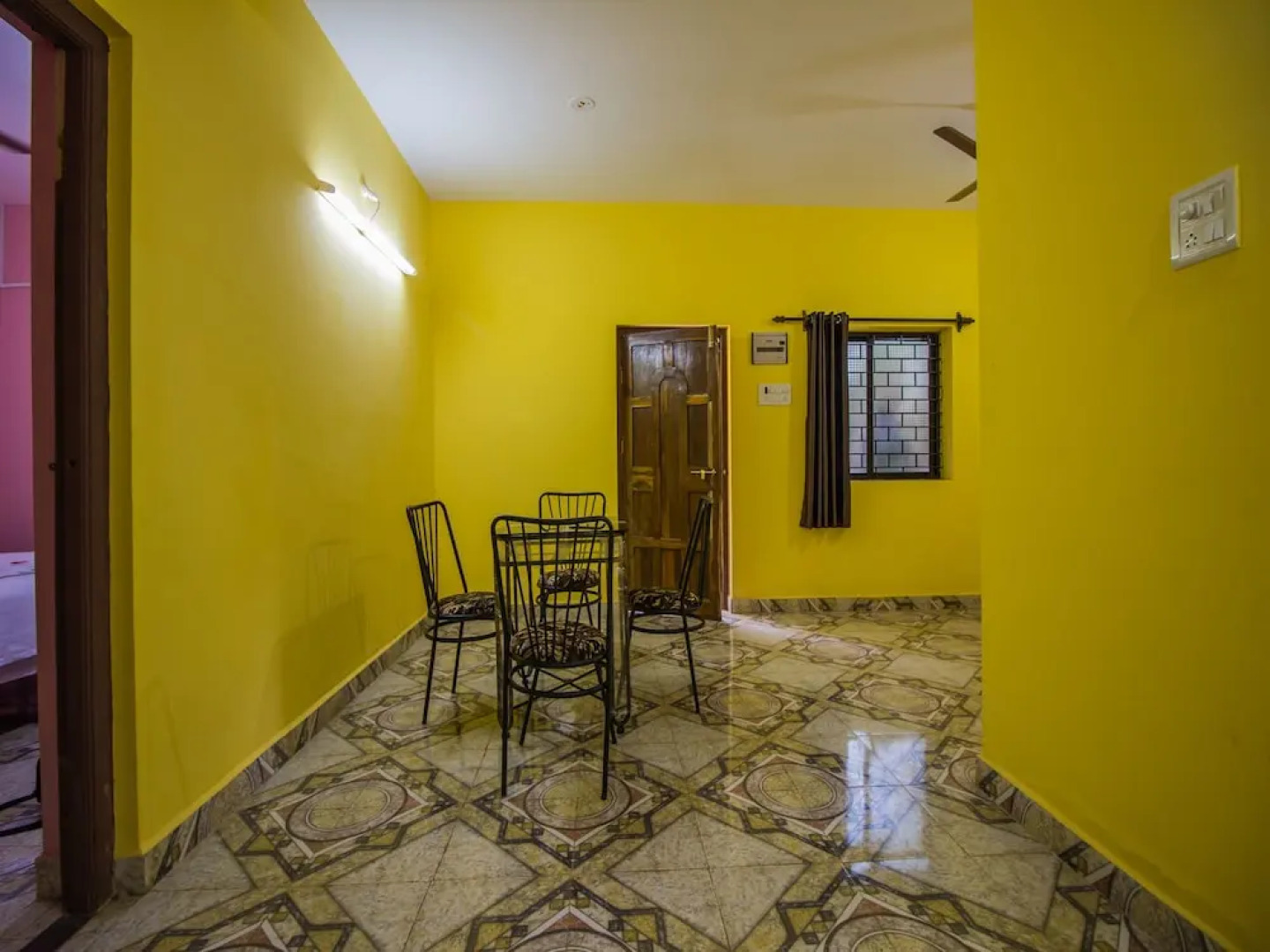 OYO 12486 Home 1BHK Siolim