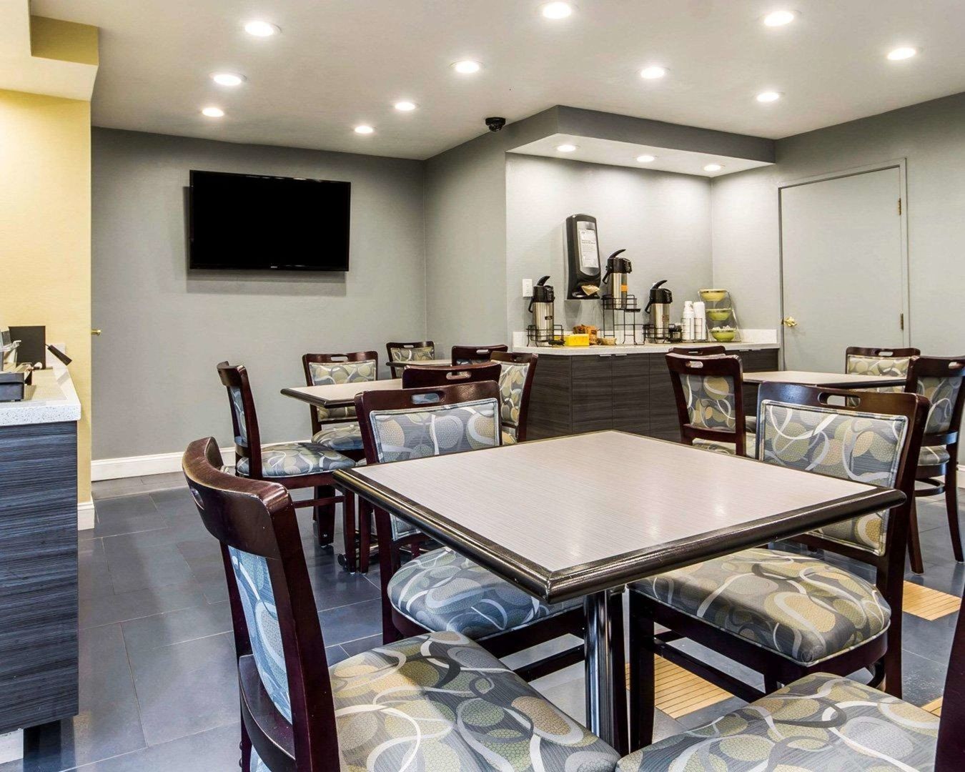 Motel 6 Martinez, CA