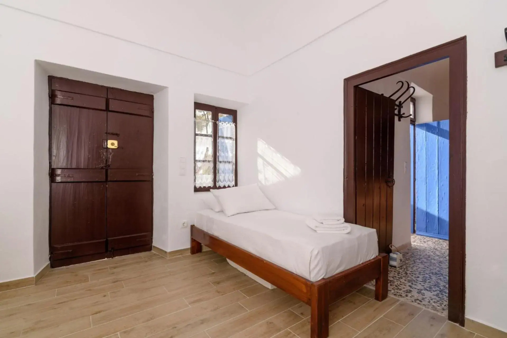 Santorini Crystal Blue