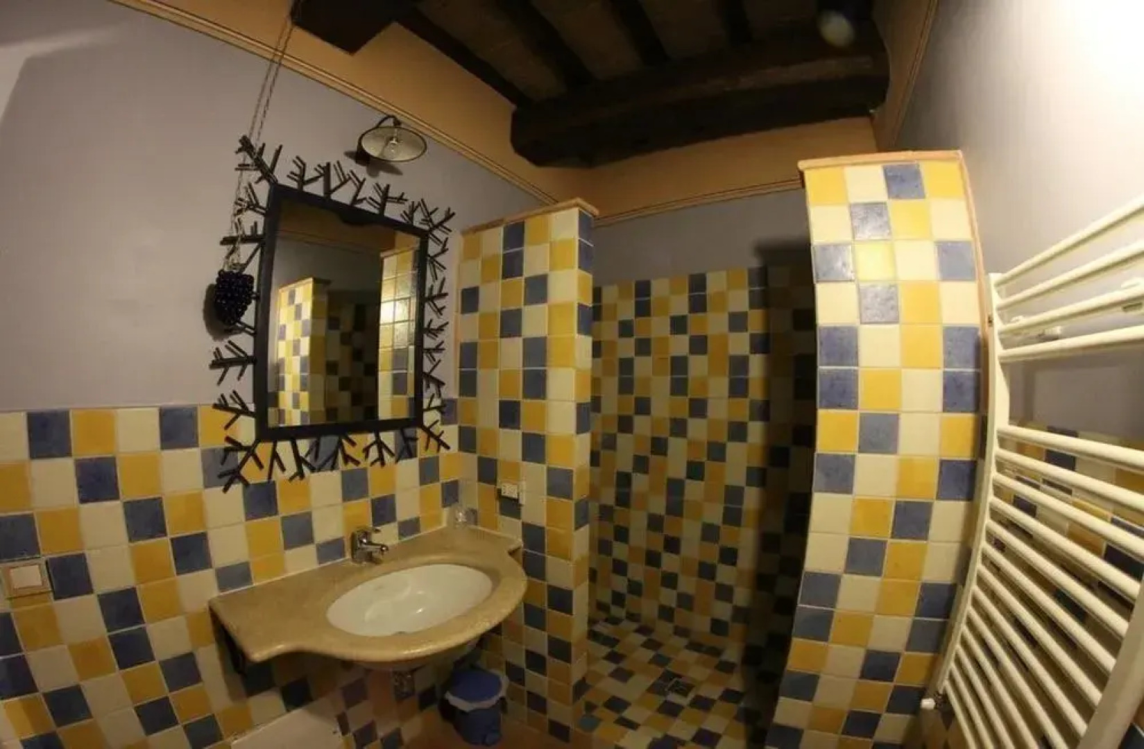 Il Castello Di Campi