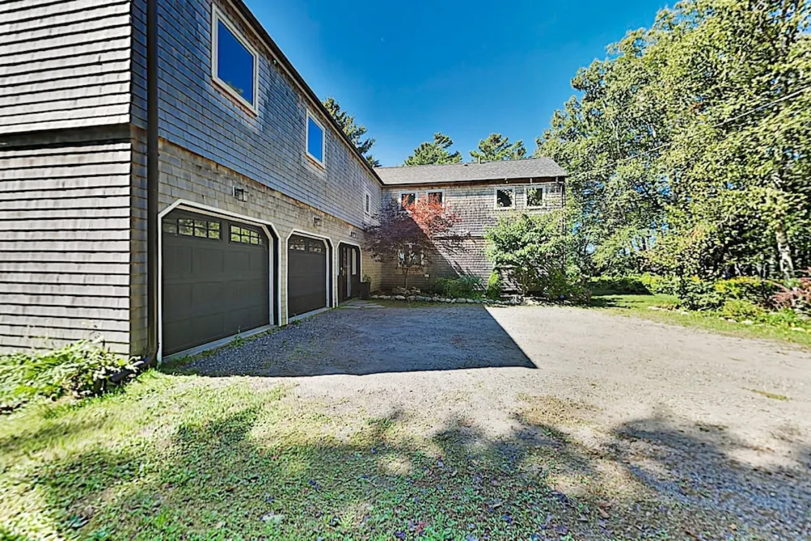 Stunning Waterfront W/ Private Deep-water Dock 6 Bedroom Home