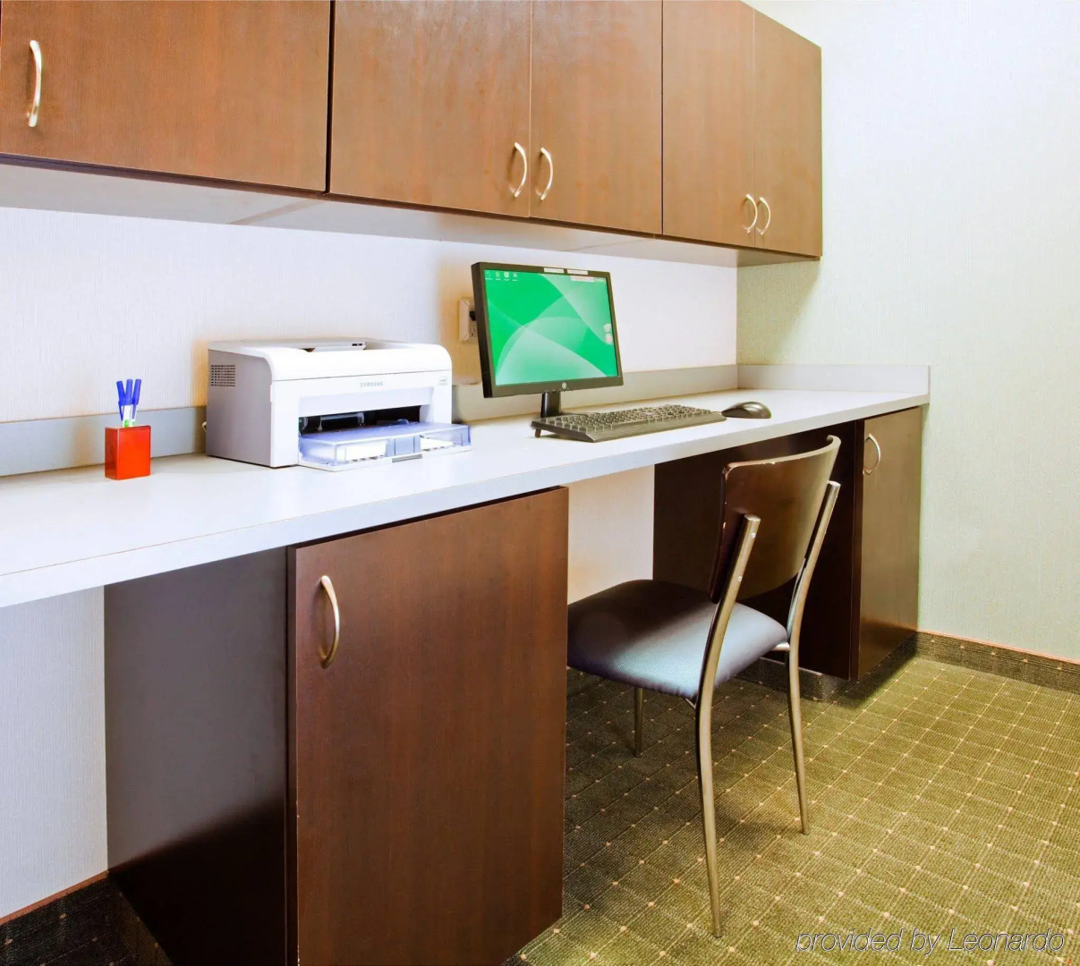 Holiday Inn Express Hotel & Suites Greensboro - East by IHG