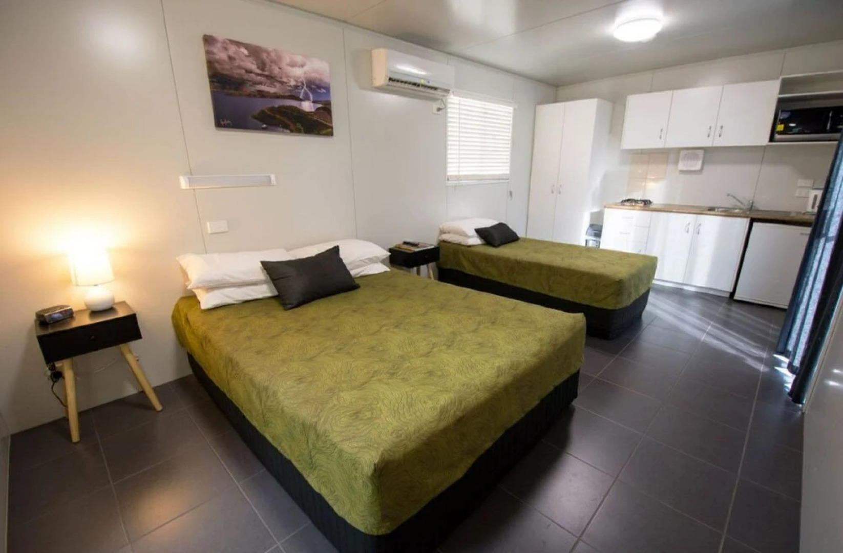 Discovery Resorts- Lake Argyle