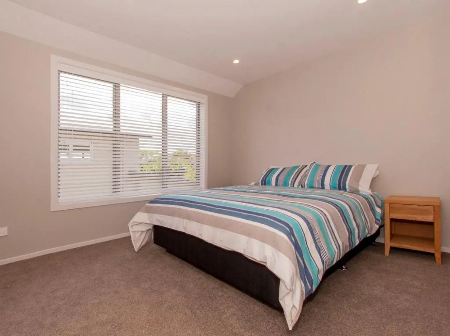 Tattletails Rest - Whitianga Holiday House