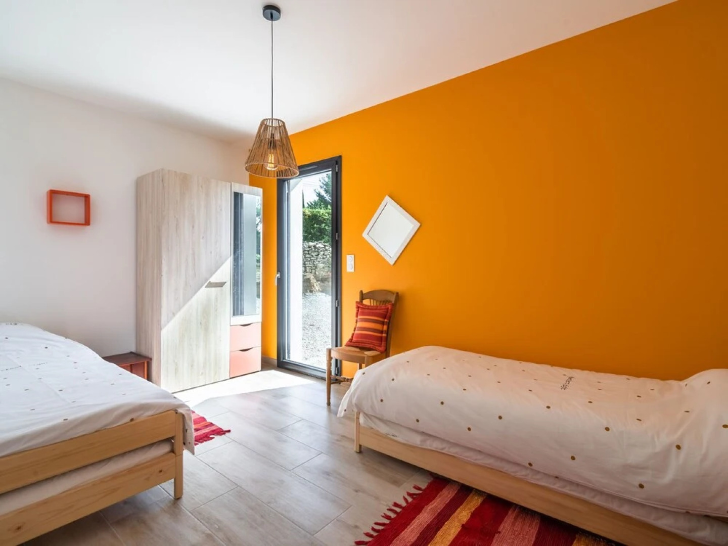 Villa With air Conditioning and Heated Private Swimming Pool in Enclosed Garden Near Beaufort