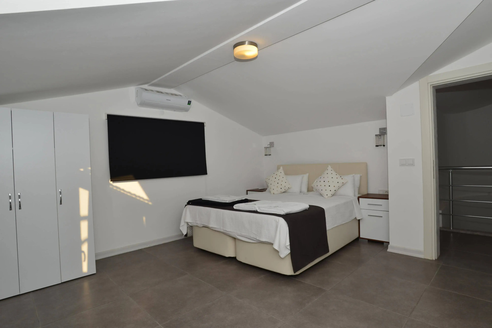 Lighthouse Alexa Villas