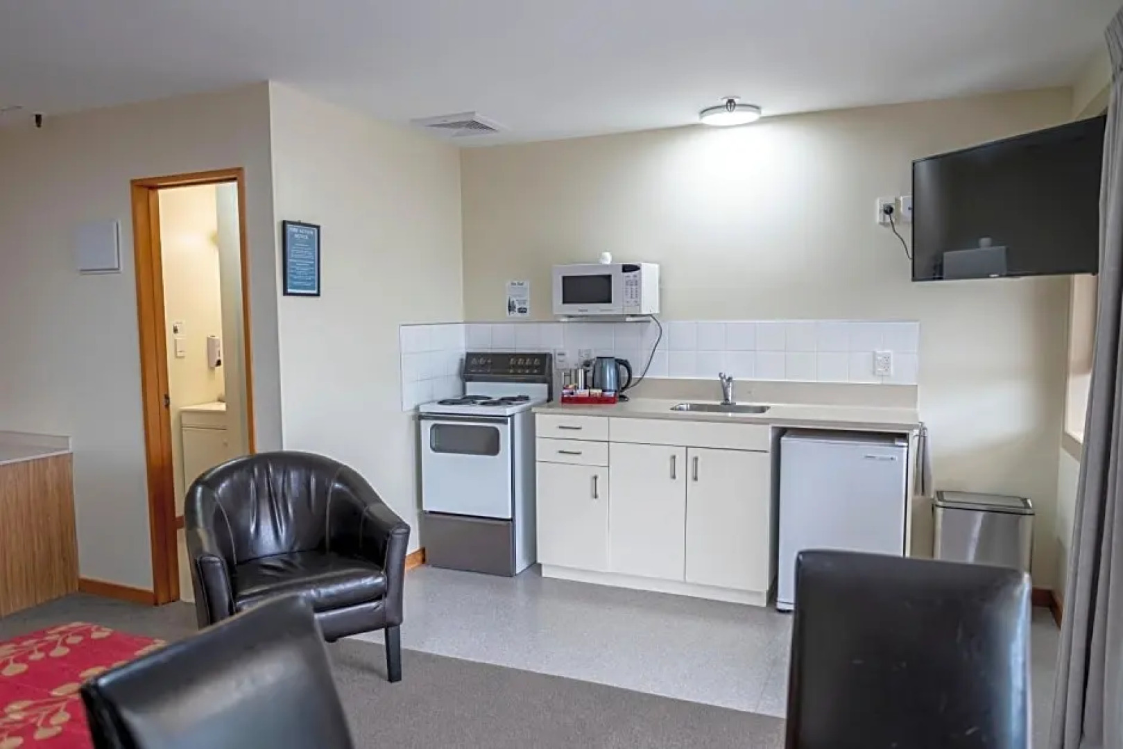 ASURE Aspiring Court Motel