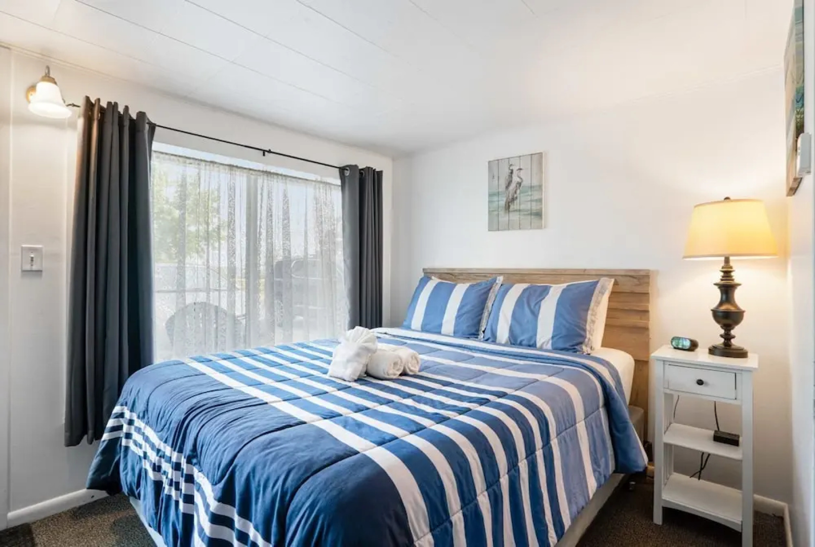 South Arm Retreats Standard Room 4