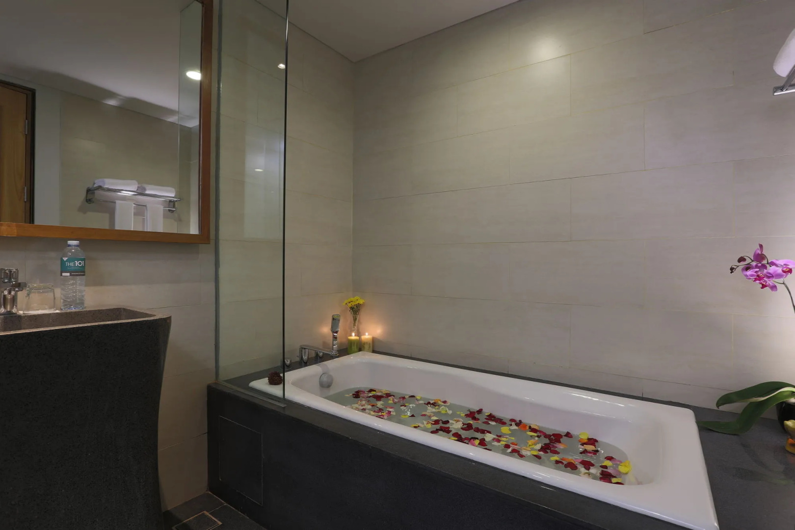 THE 1O1 Bogor Suryakancana