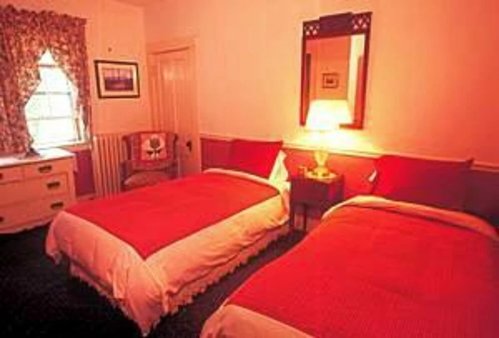 Nereledge Inn Bed & Breakfast