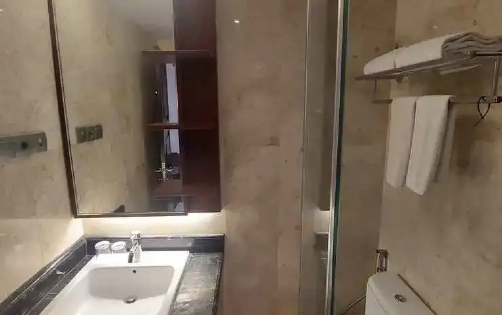 Qin Hotel Banjarbaru