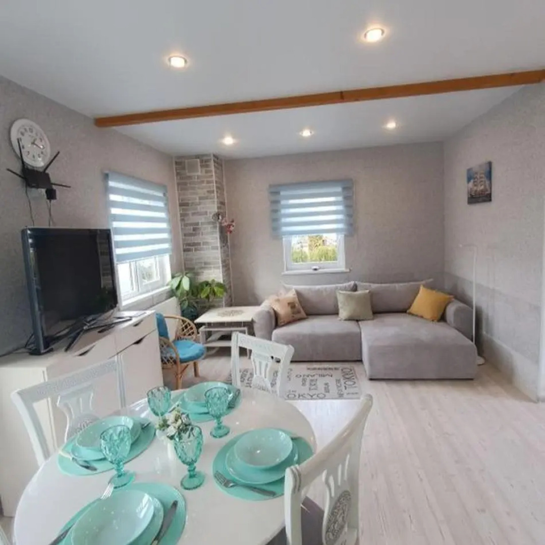 Домик у моря