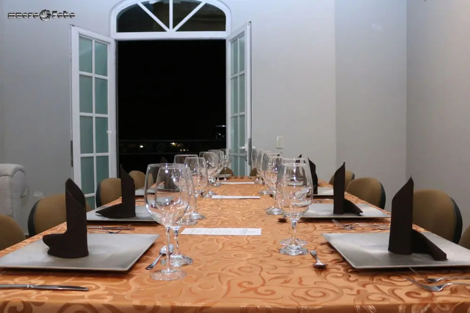 Centriplaza Hotel Suite & Spa