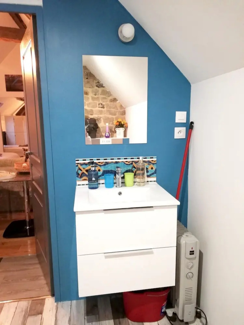 Studio in Veules-les-roses, With Wifi - 900 m From the Beach