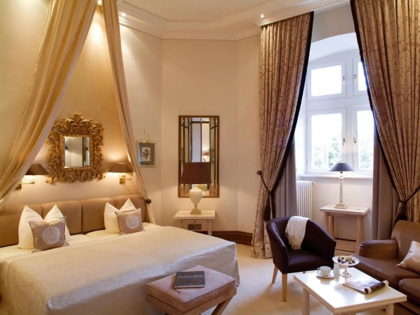 Victor's Residenz - Hotel Schloss Berg