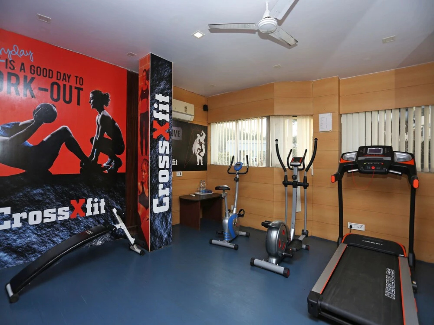 OYO 6315 Golden Leaf Resort