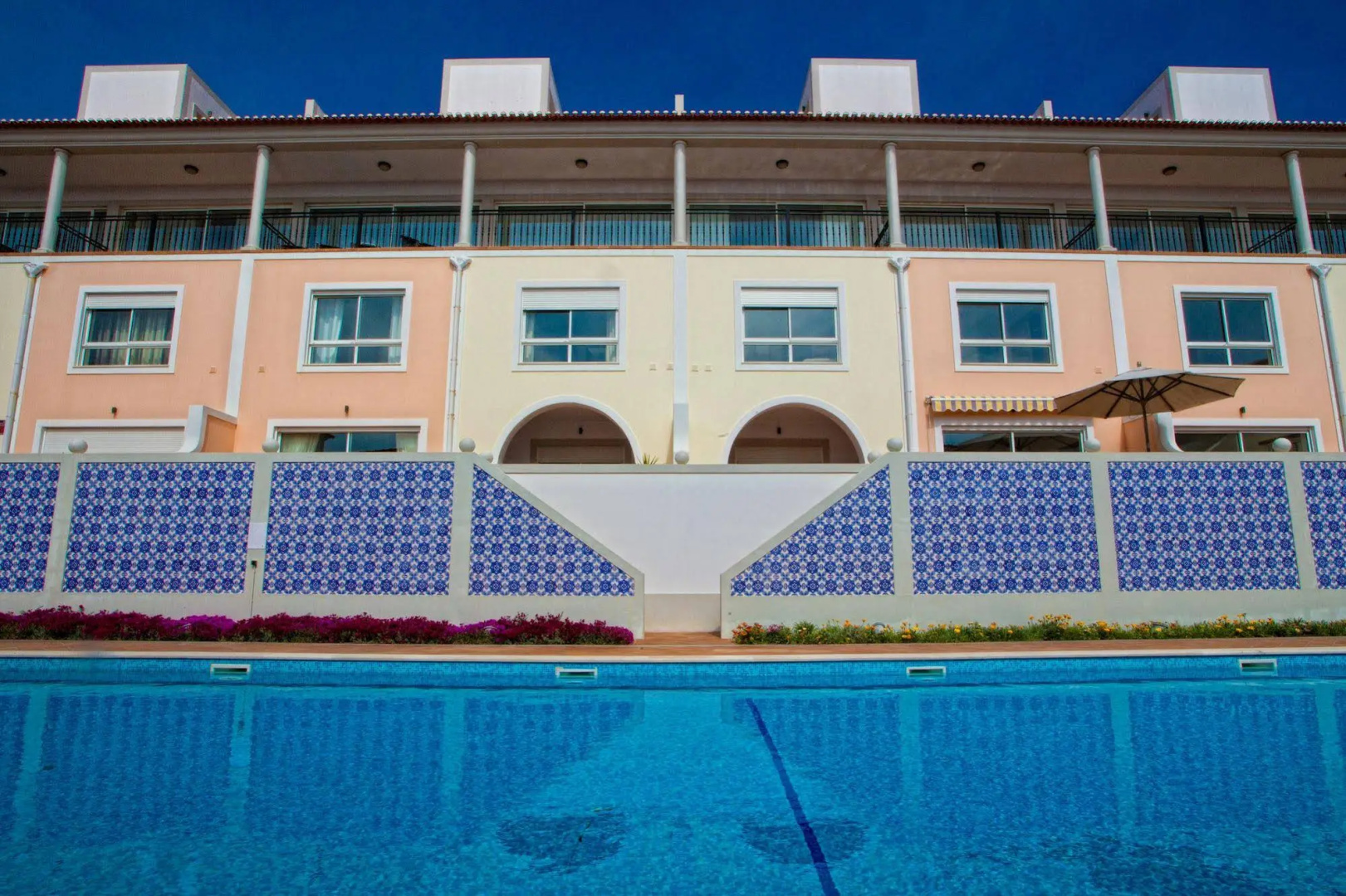 The Village Praia d'El Rey Golf & Beach Resort