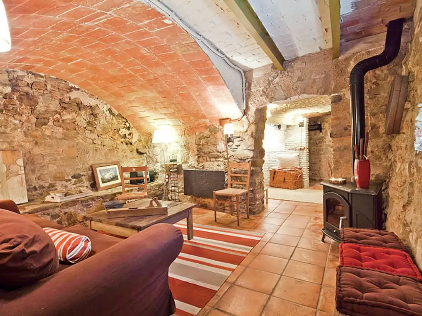 Traditional House Restored for 6 Persons With Pool in Ullastret