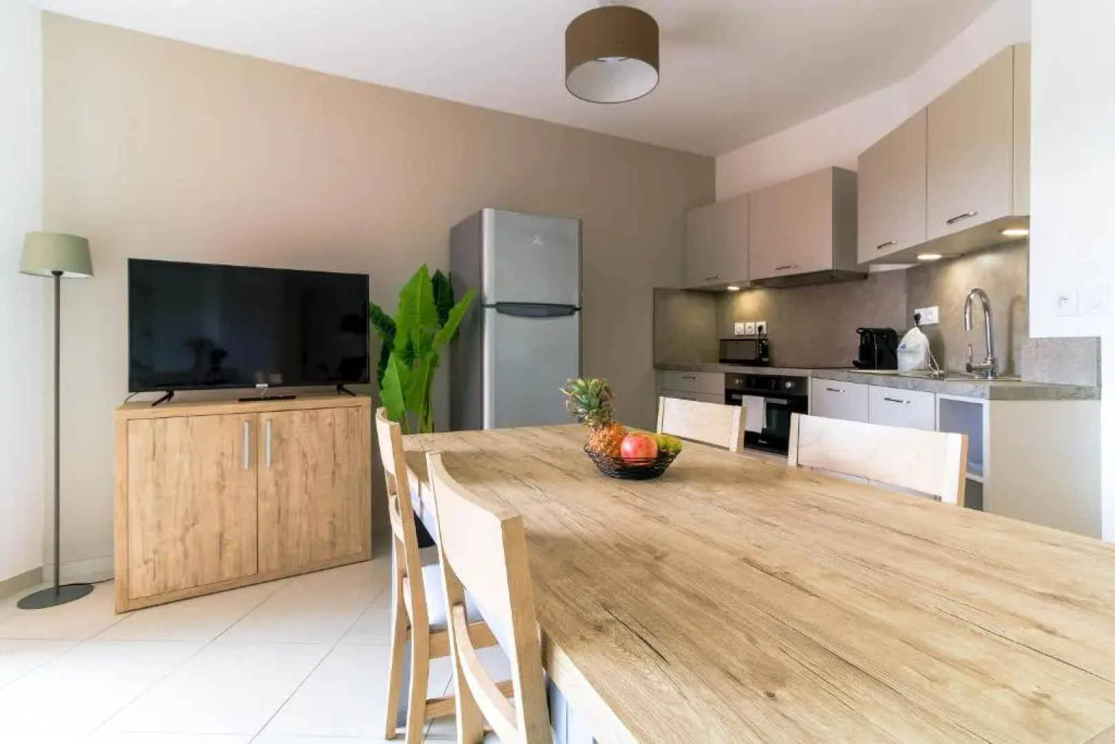 SELECT'SO HOME - Résidence Le Poséidon - Piscine & Garage - Prestations de qualité & Services Hôteliers - POS36