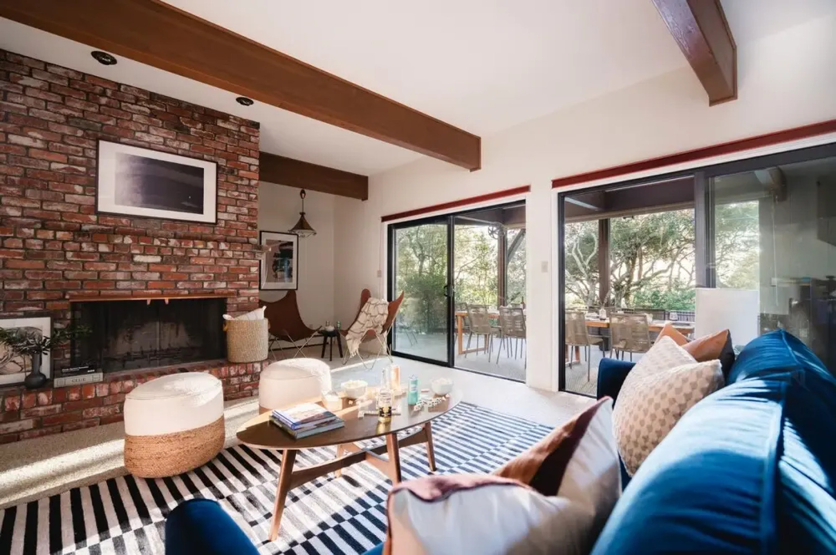 Rivendell - Spacious Home w Pool Arcade Games & Expansive Patio Santa Rosa