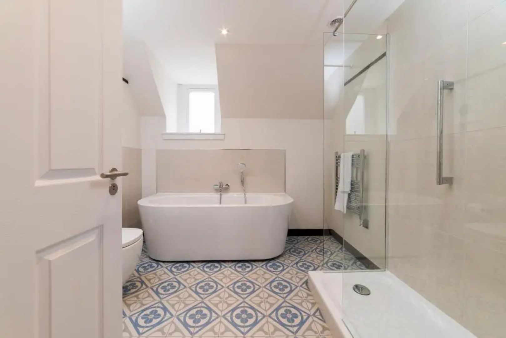 Perle Oban Hotel & Spa