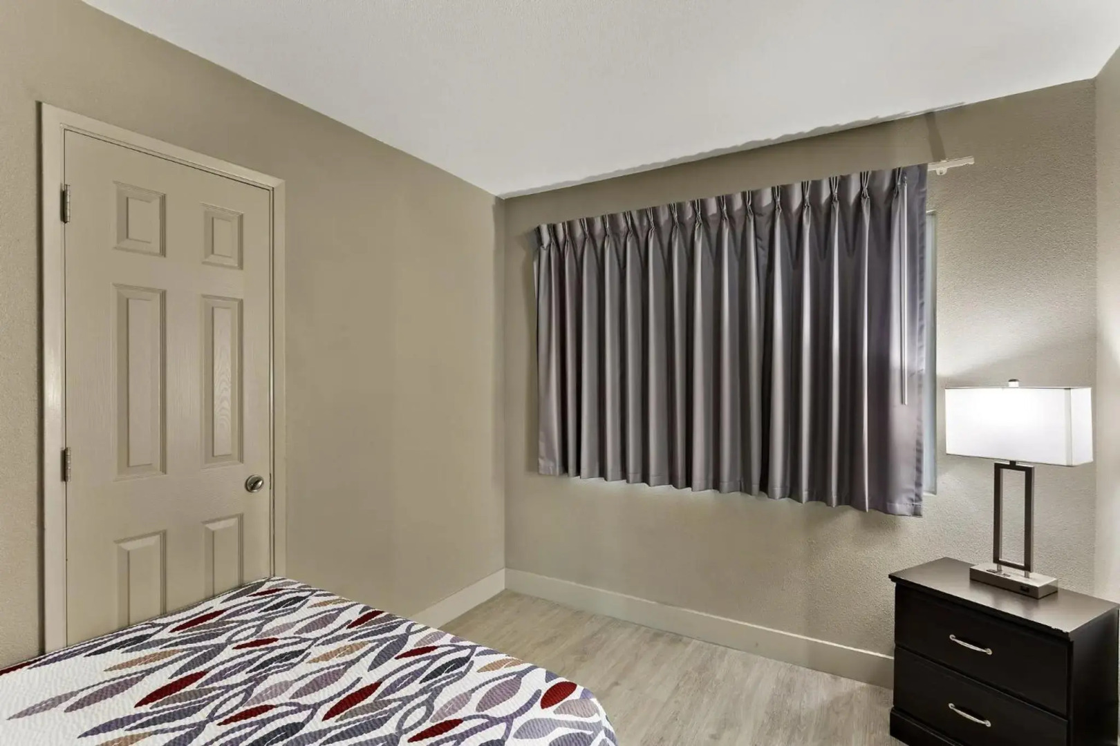 Red Roof Inn Redding