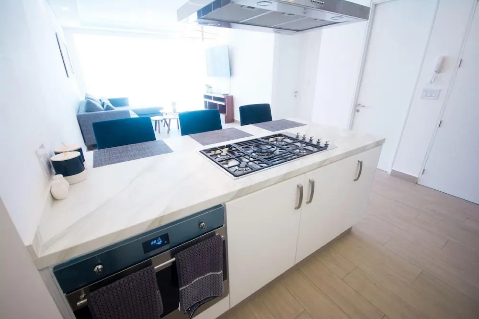 Real View Towers E703 by Casago