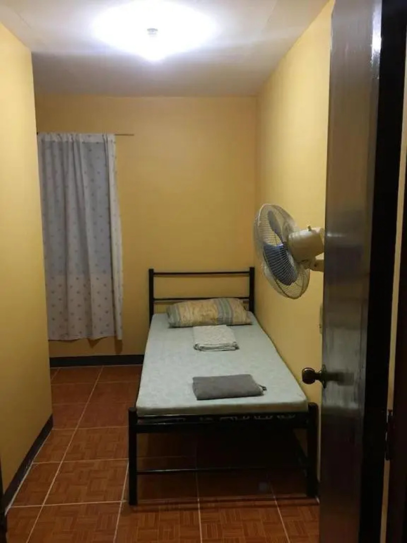 Pines Mansion II - Rooms for Rent on Cash Basis with 30% Reservation Fee before arrival