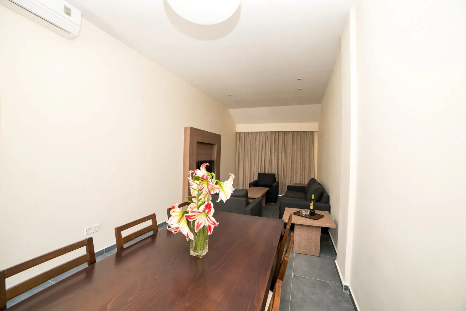 Helios Bay Hotel Apartments