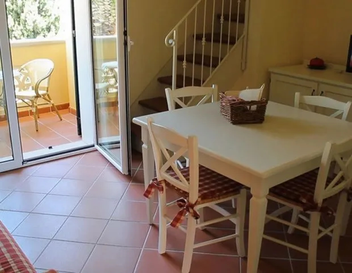 Villa Rosella Resort