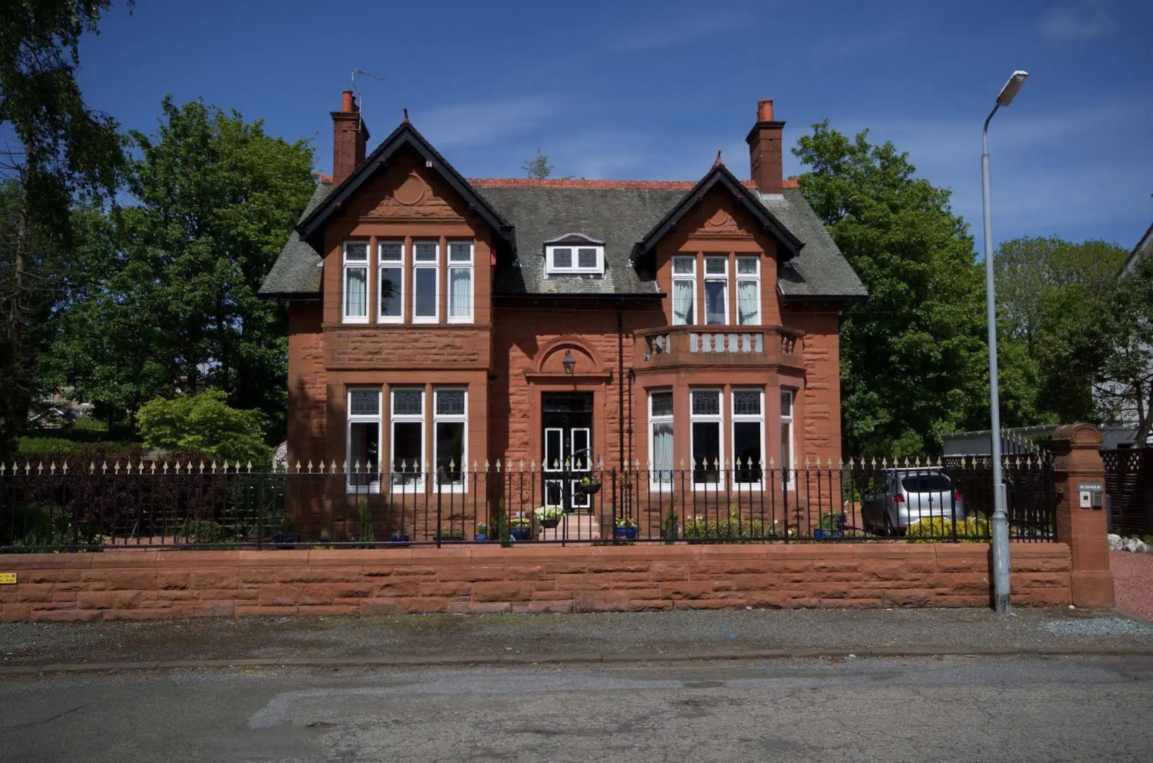 Muirholm Bed & Breakfast